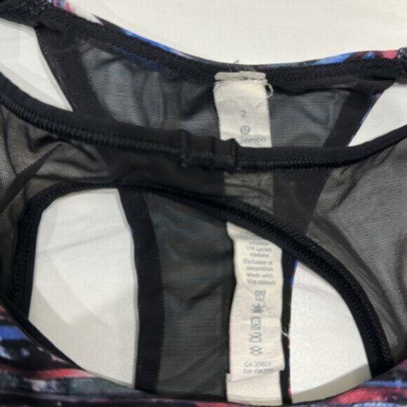 Lululemon White & Black Nulux Hinshu Alpine Break Free Crop Tank Bra Size 2 - Picture 4 of 9
